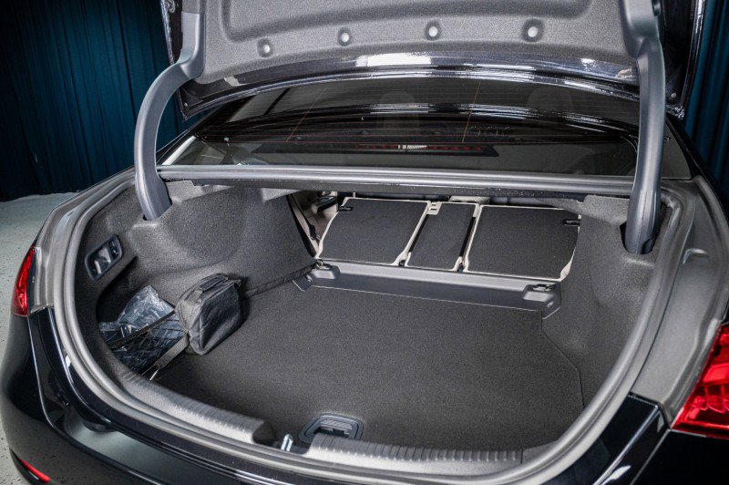 New 2026 Mercedes-Benz C 300 Sedan image 7