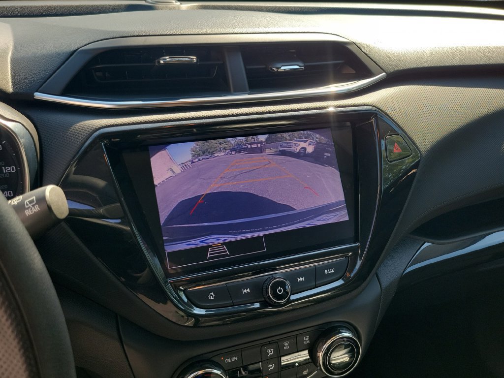 Used 2022 Chevrolet TrailBlazer LT w/ Convenience Package FWD image 33