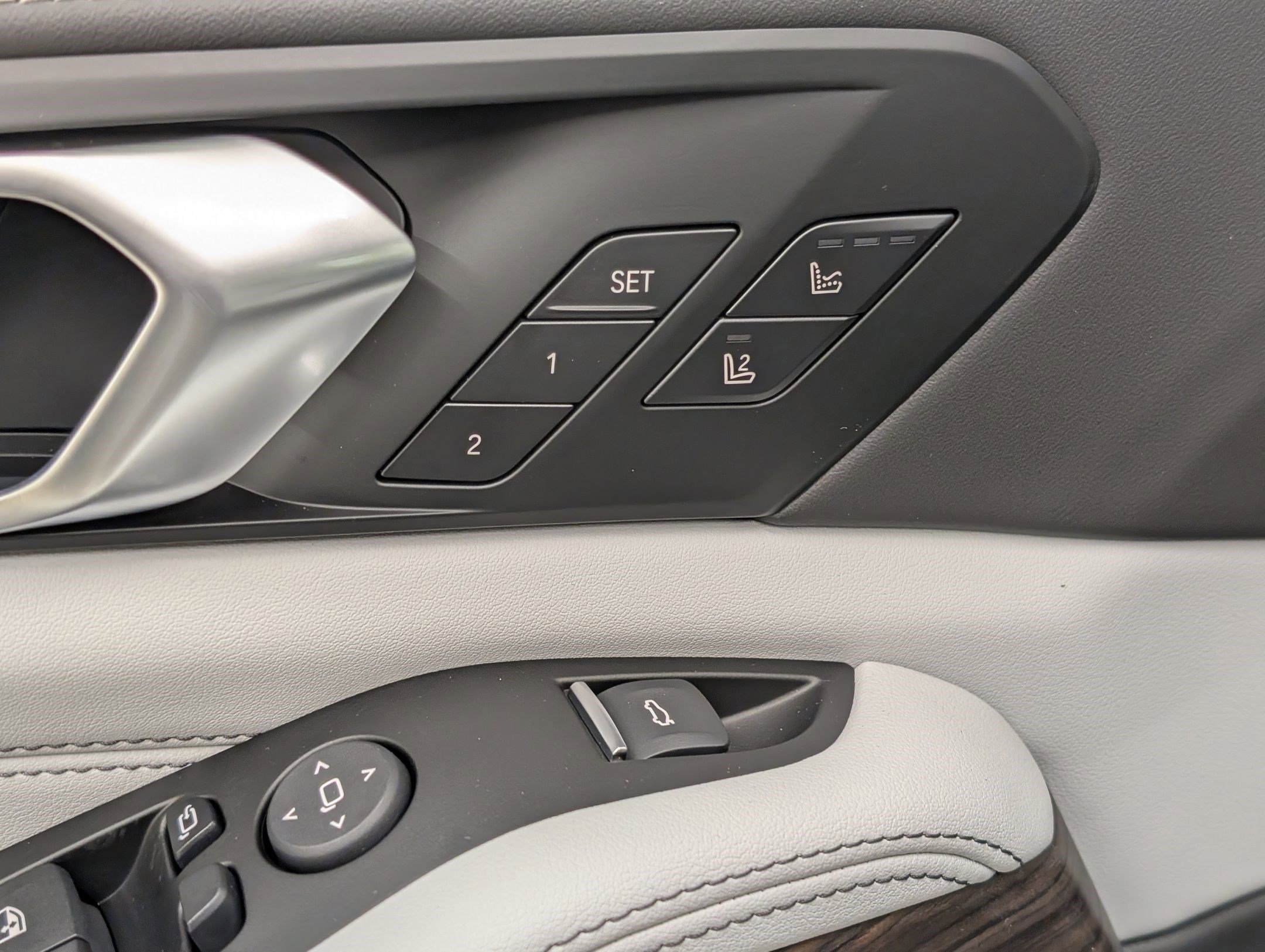 New 2026 BMW X5 sDrive40i w/ M Sport Package image 22