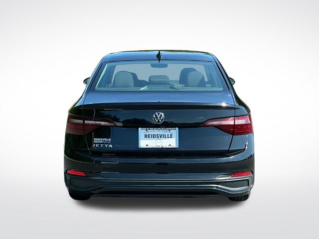 Used 2024 Volkswagen Jetta S FWD image 4