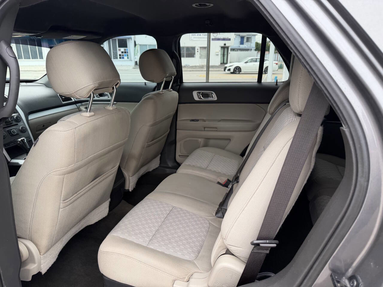 Used 2014 Ford Explorer XLT FWD image 15