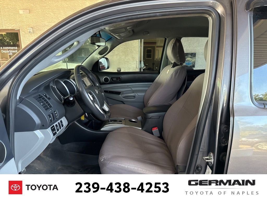 Used 2015 Toyota Tacoma 4x4 Double Cab w/ TRD Sport Package image 15