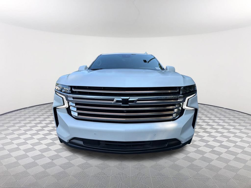Used 2024 Chevrolet Tahoe High Country AWD/4WD image 2