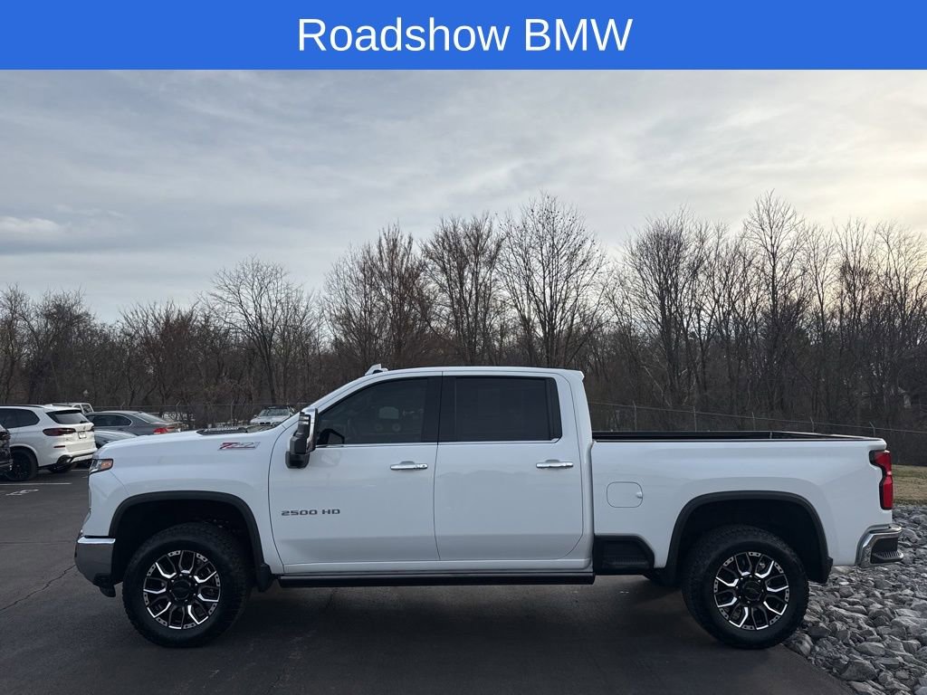 Used 2024 Chevrolet Silverado 2500 LTZ w/ LTZ Plus Package image 2