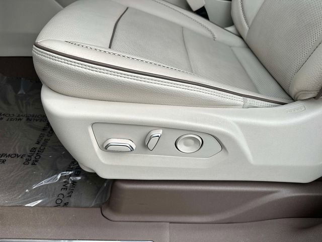 Used 2022 GMC Yukon Denali image 21