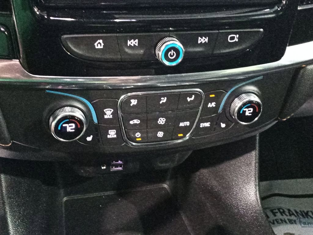 Used 2021 Chevrolet Traverse RS FWD image 23