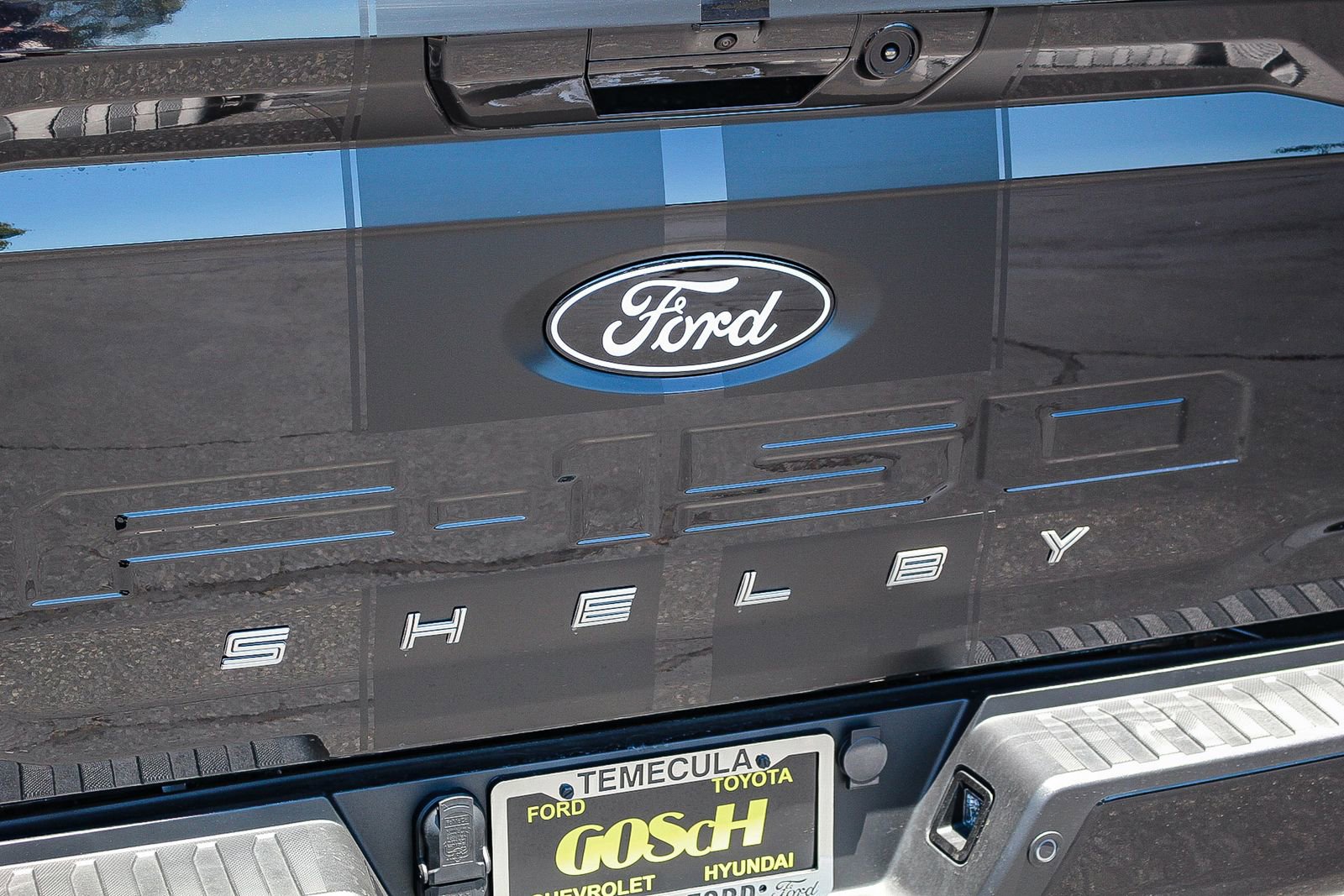 New 2025 Ford F150 Lariat w/ Equipment Group 502A High image 10