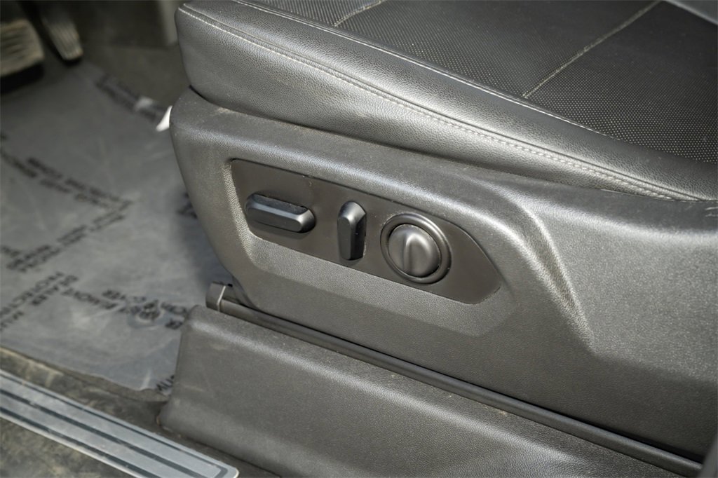 Used 2021 Chevrolet Silverado 2500 LTZ image 24