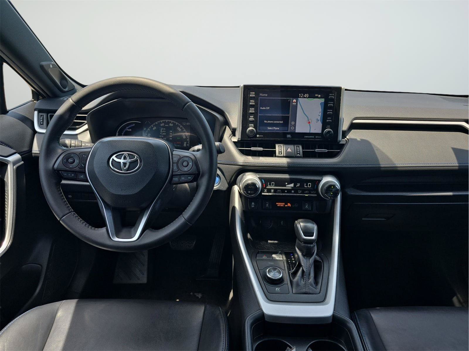 Used 2020 Toyota RAV4 XSE w/ All Weather Liner Package AWD/4WD image 9
