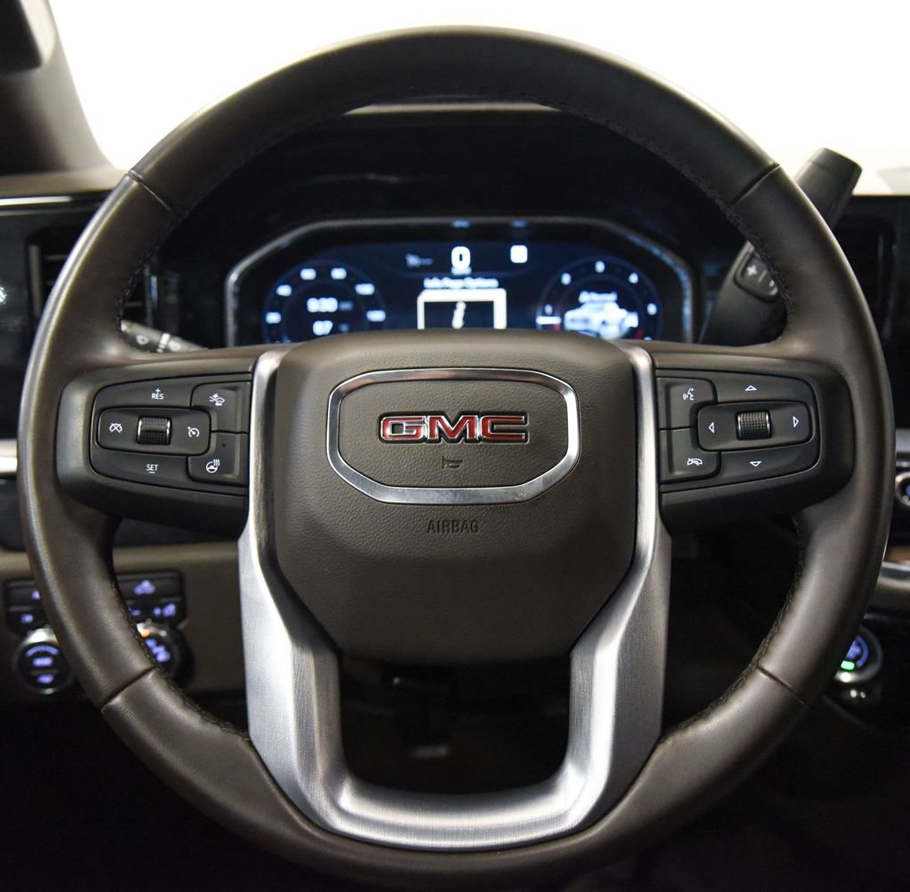 Used 2023 GMC Sierra 1500 SLE AWD/4WD image 31