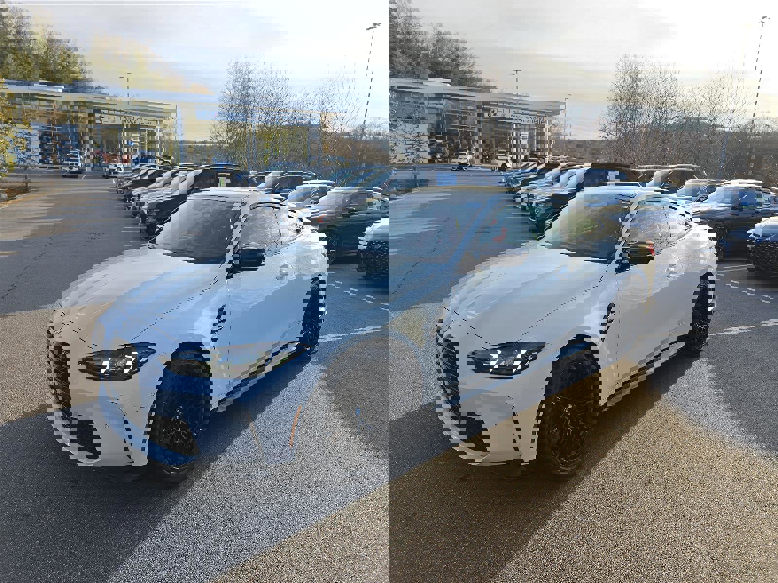 Used 2025 BMW M4 Coupe w/ Executive Package image 6