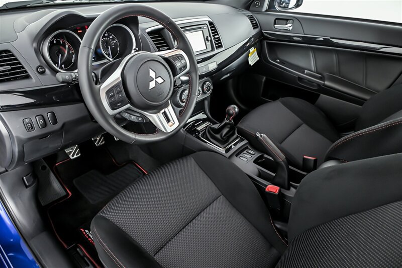 Used 2015 Mitsubishi Lancer Evolution Final Edition AWD/4WD image 15