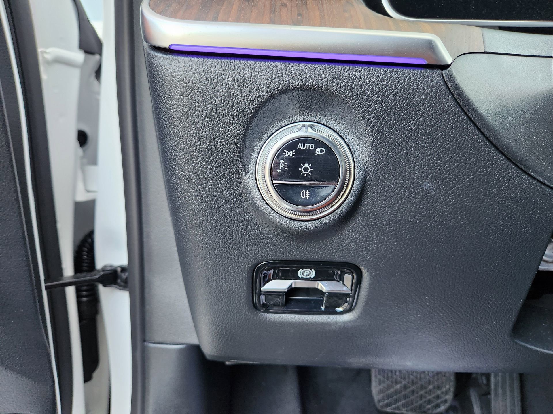 Certified 2026 Mercedes-Benz C 300 Sedan image 23