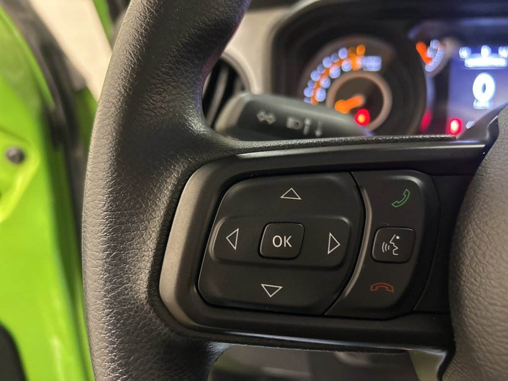 Used 2025 Jeep Gladiator Sport image 21