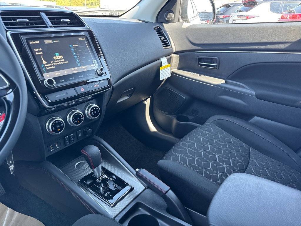 New 2027 Mitsubishi Outlander Sport LE FWD image 10