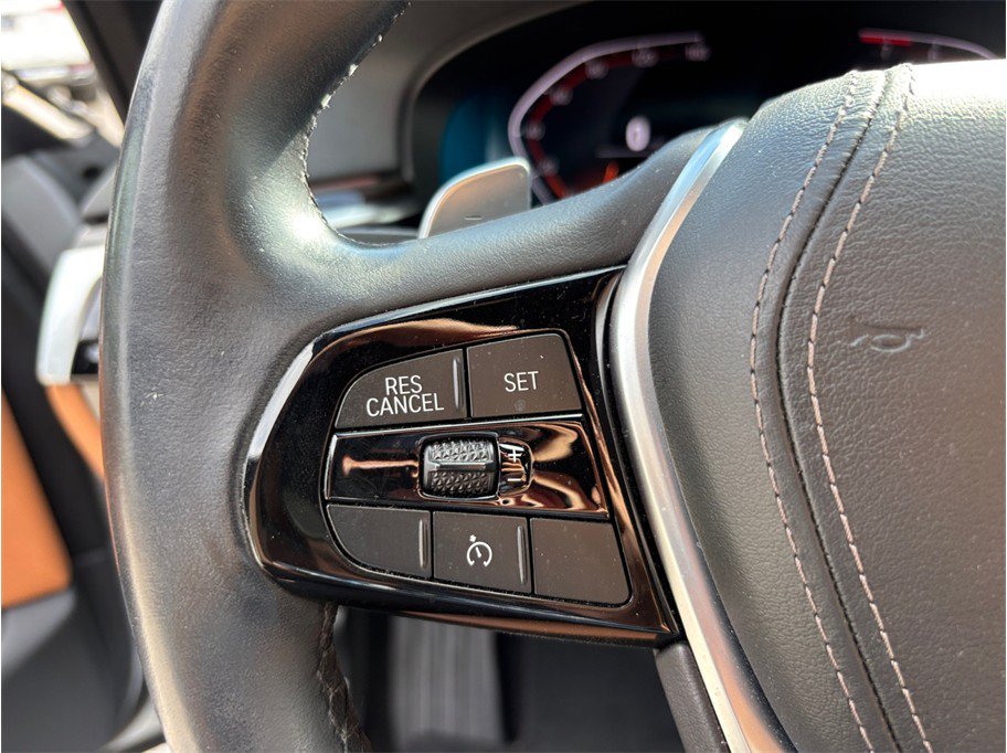 Used 2020 BMW 540i w/ Premium Package RWD image 29