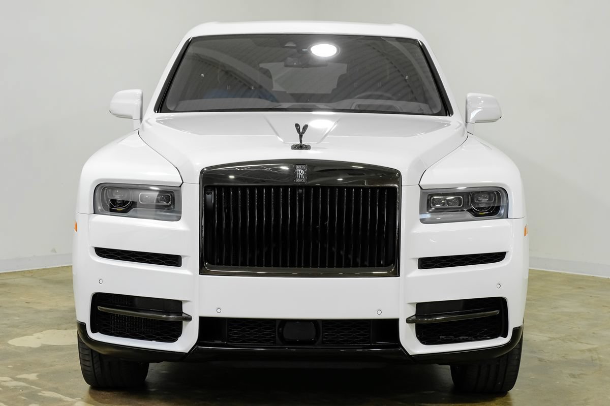 Used 2022 Rolls-Royce Cullinan Black Badge w/ Dark Exterior Package AWD/4WD image 5