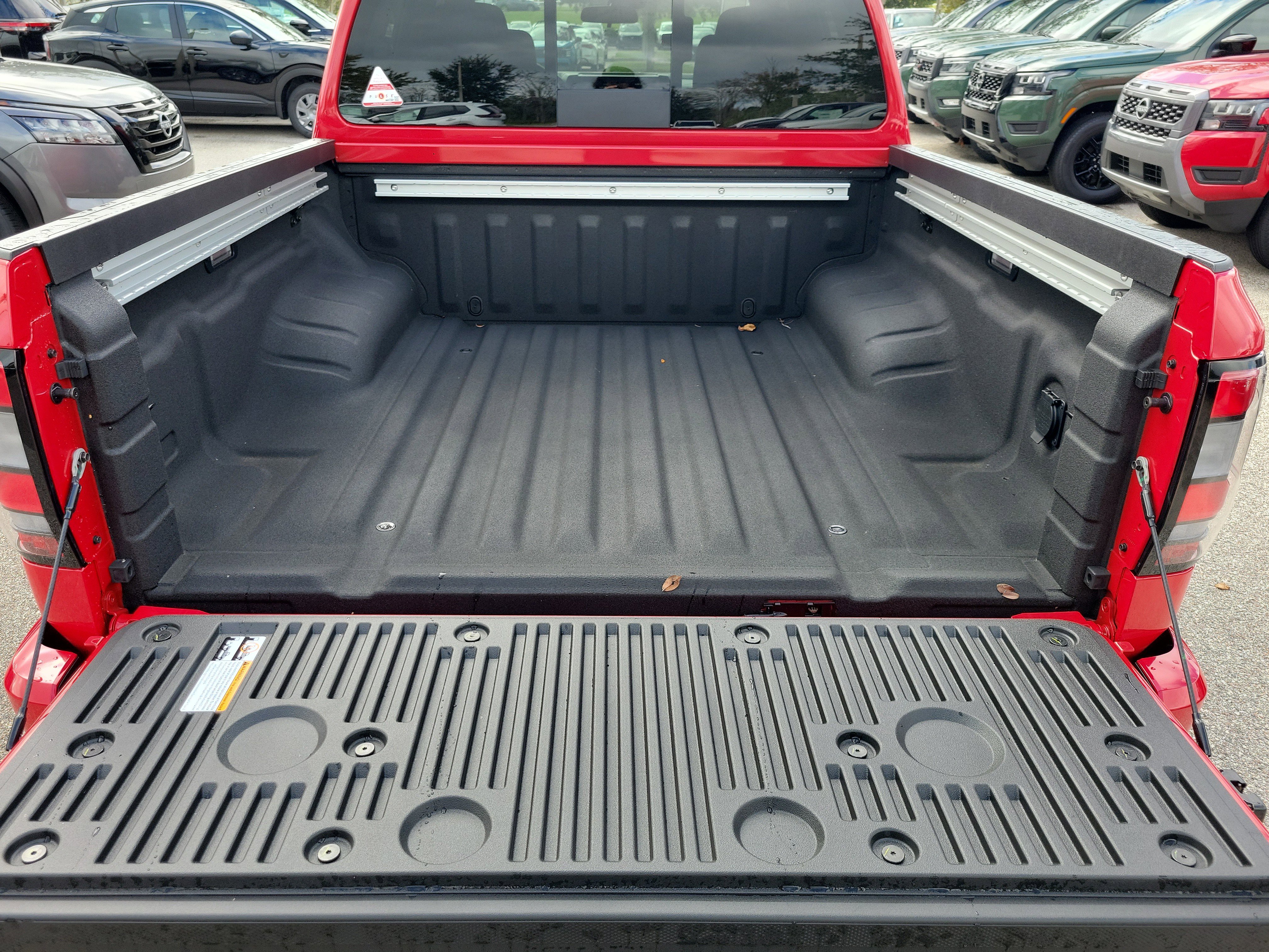 New 2026 Nissan Frontier PRO-4X image 9