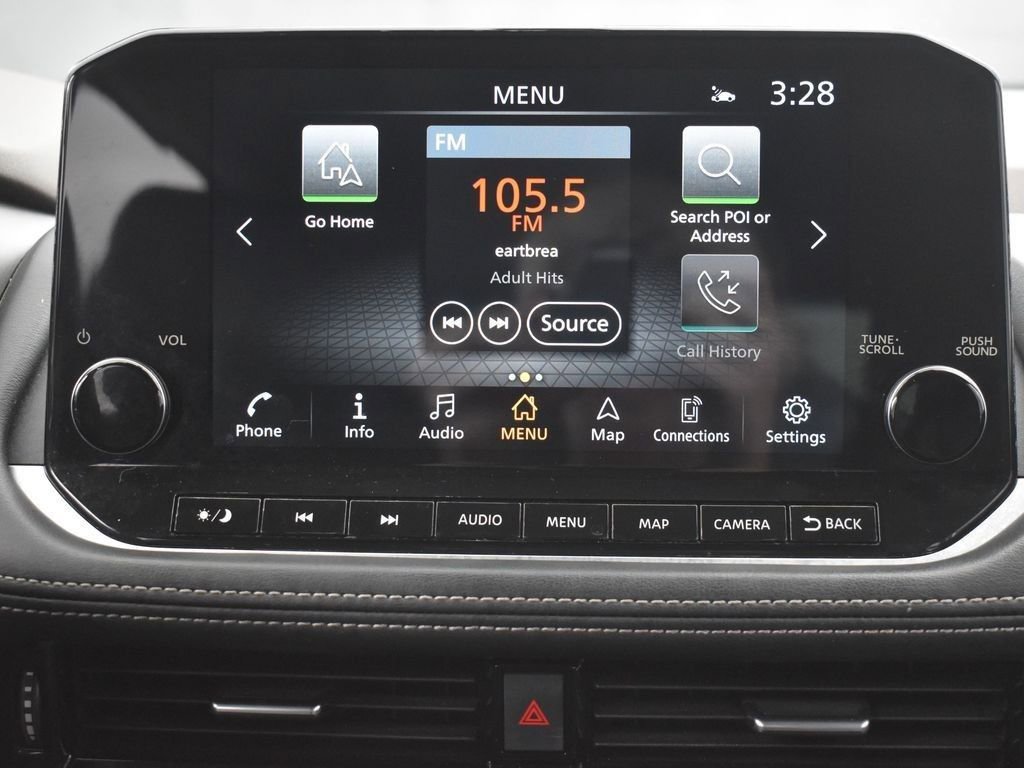 Used 2023 Nissan Rogue SL w/ SL Premium Package image 10