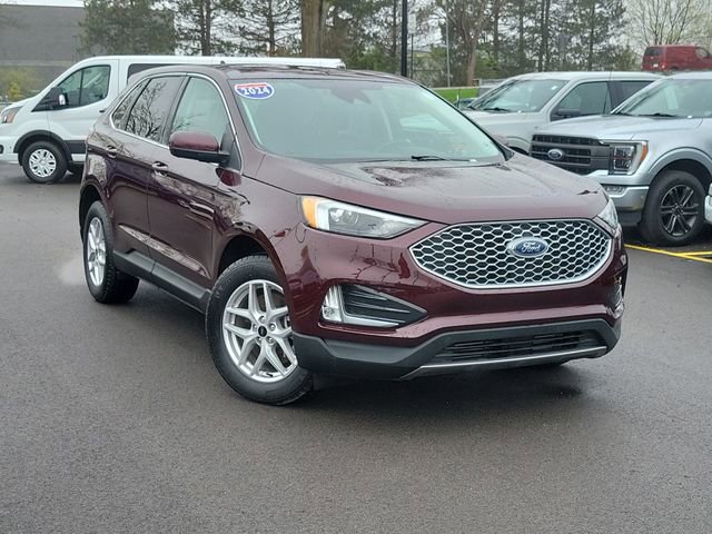 Used 2024 Ford Edge SEL w/ Convenience Package image 1