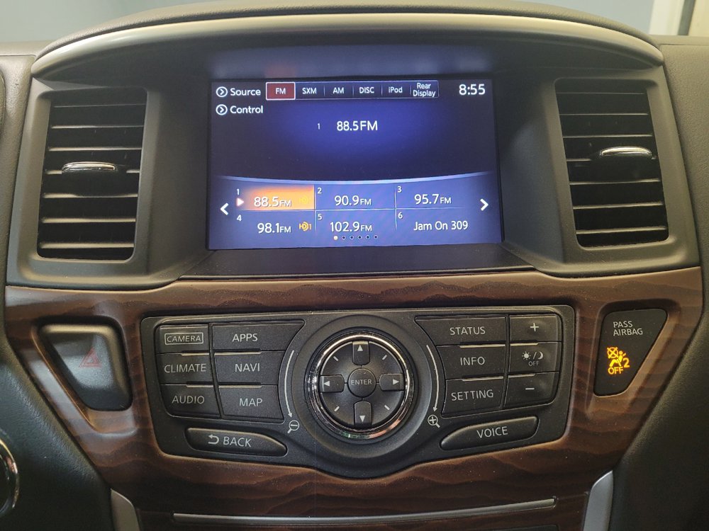 Used 2017 Nissan Pathfinder Platinum w/ Family Entertainment Package AWD/4WD image 25