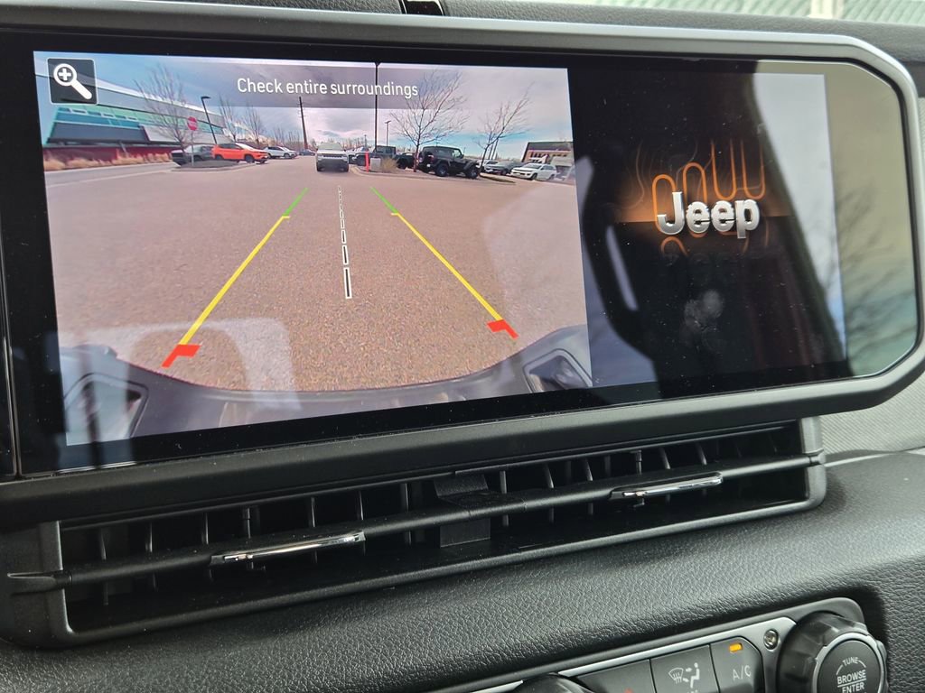 New 2026 Jeep Gladiator Sport S image 10