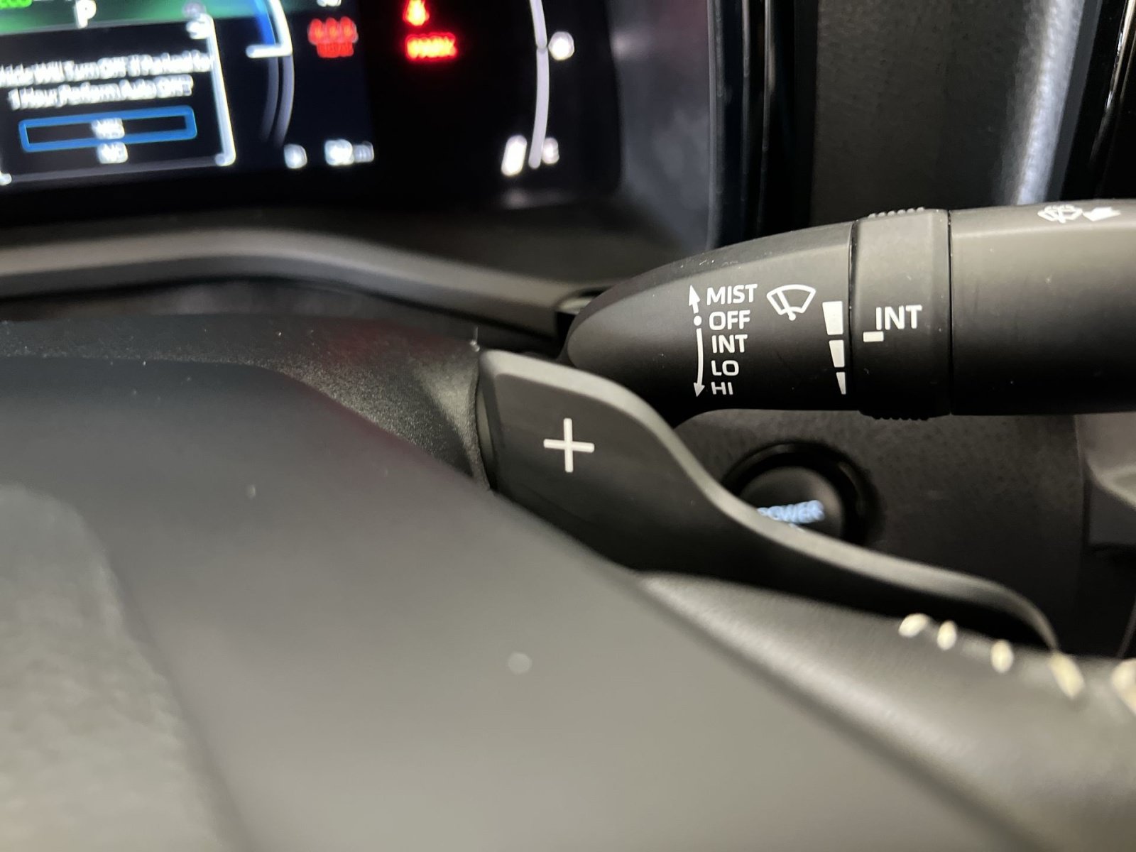 Used 2025 Toyota Camry SE FWD image 35