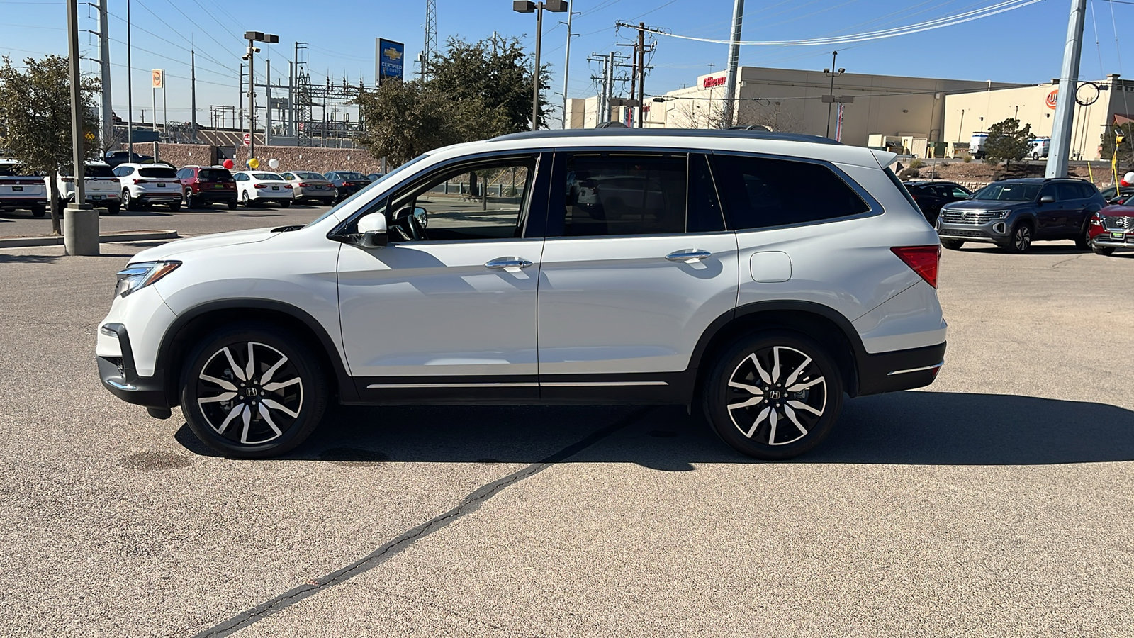 Used 2019 Honda Pilot Elite image 4
