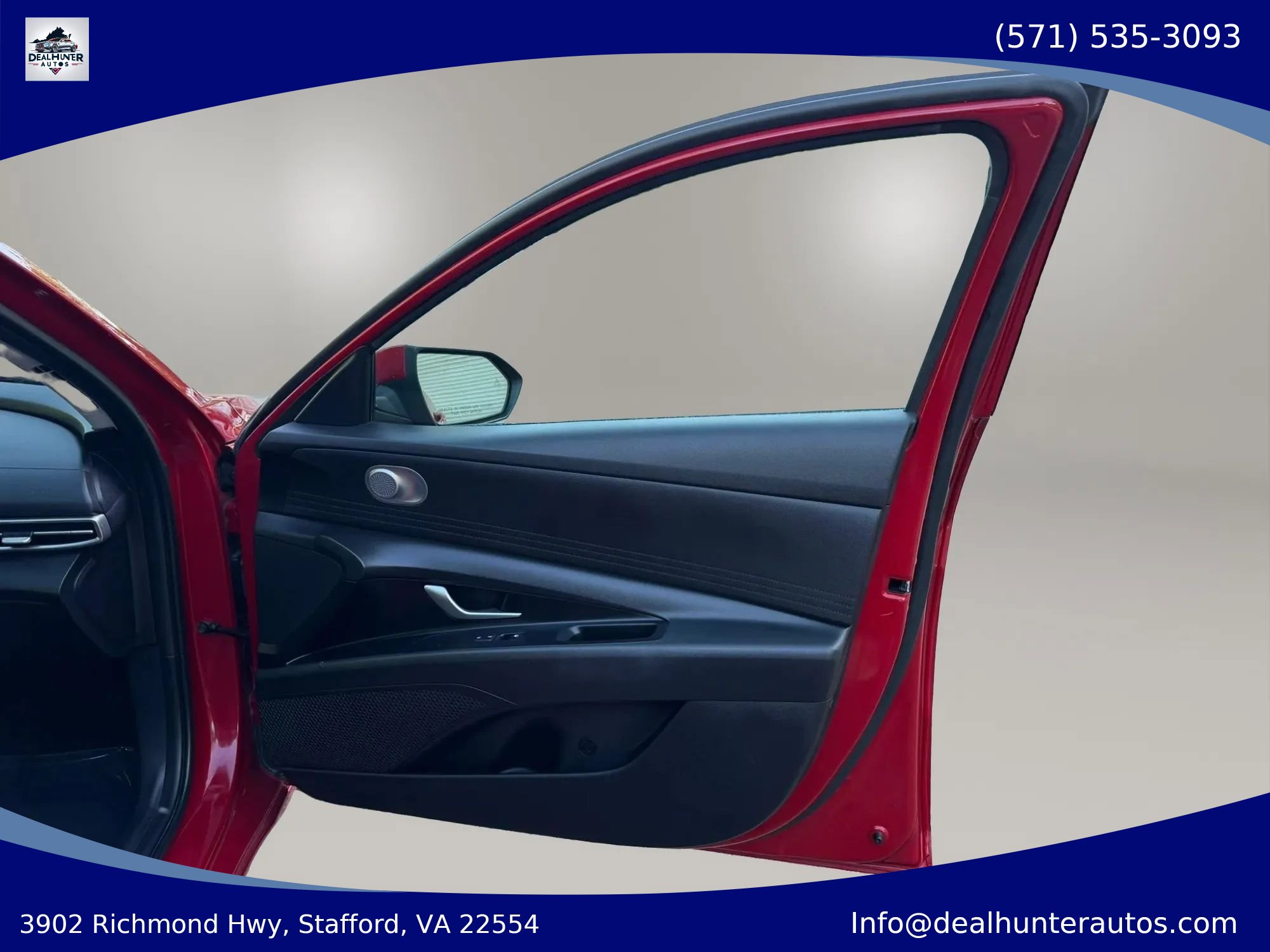 Used 2022 Hyundai Elantra Blue FWD image 12