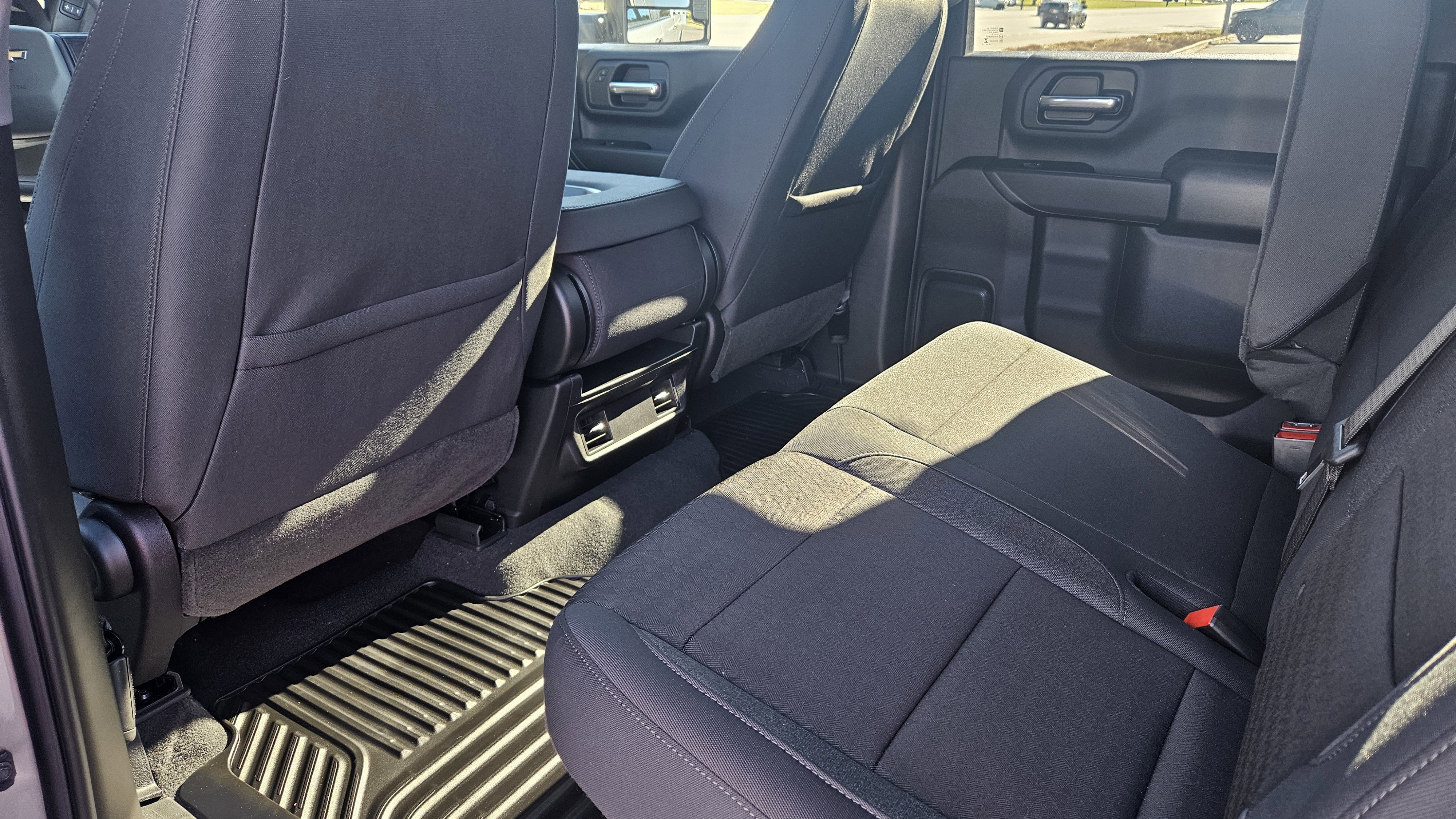 New 2026 Chevrolet Silverado 2500 Custom w/ Z71 Off-Road Package image 11