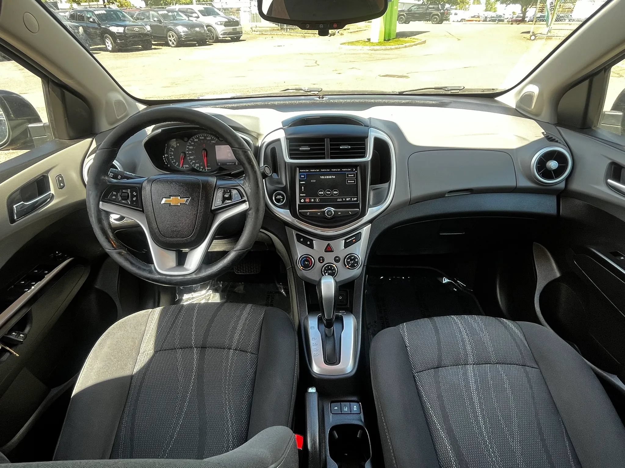 Used 2018 Chevrolet Sonic LT w/ Convenience Package FWD image 12