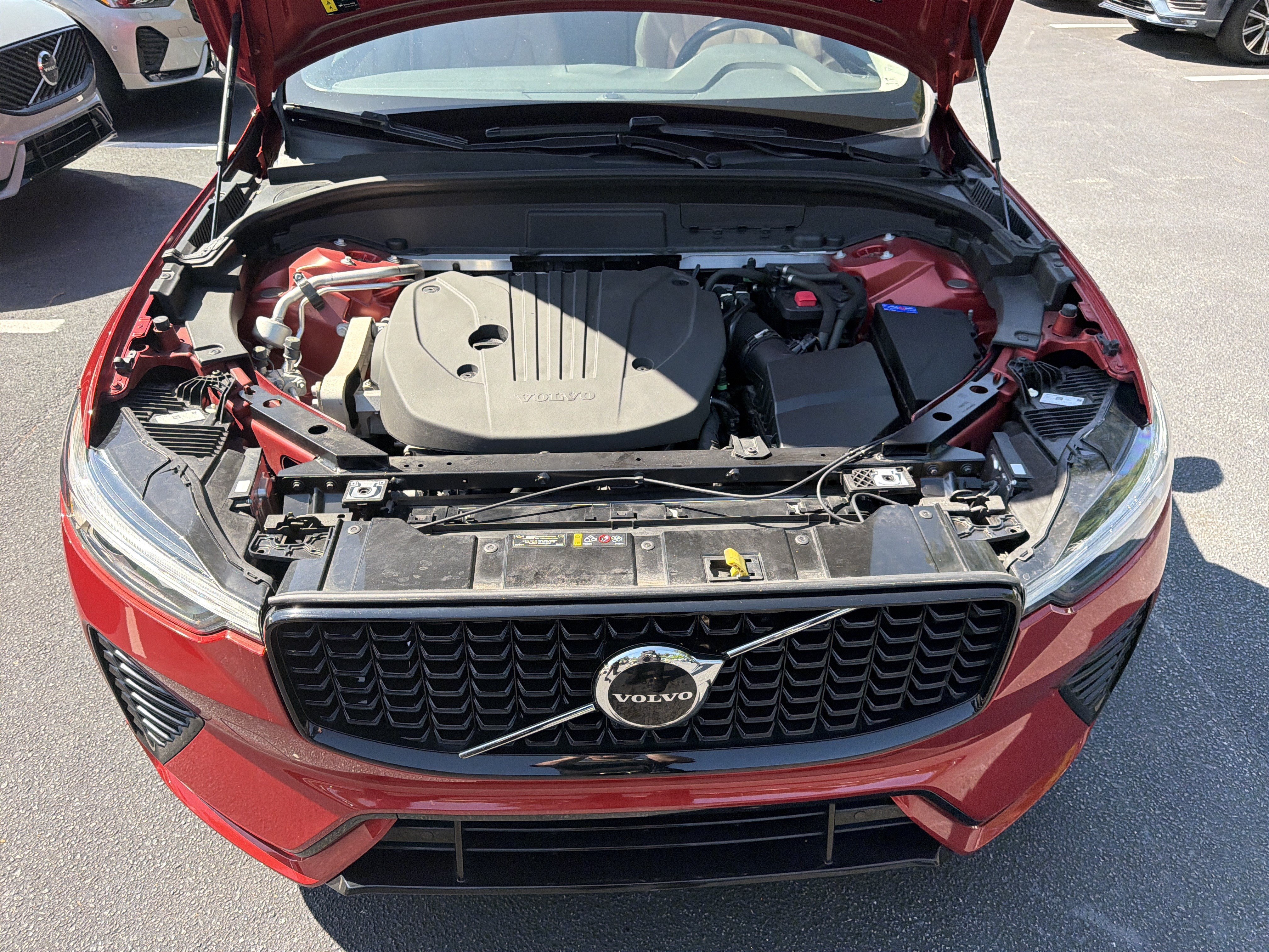 Certified 2024 Volvo XC60 B5 Core w/ Protection Package AWD/4WD image 36
