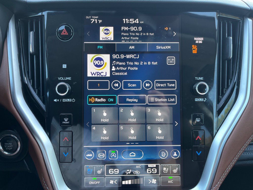 Certified 2023 Subaru Outback Touring XT AWD/4WD image 19