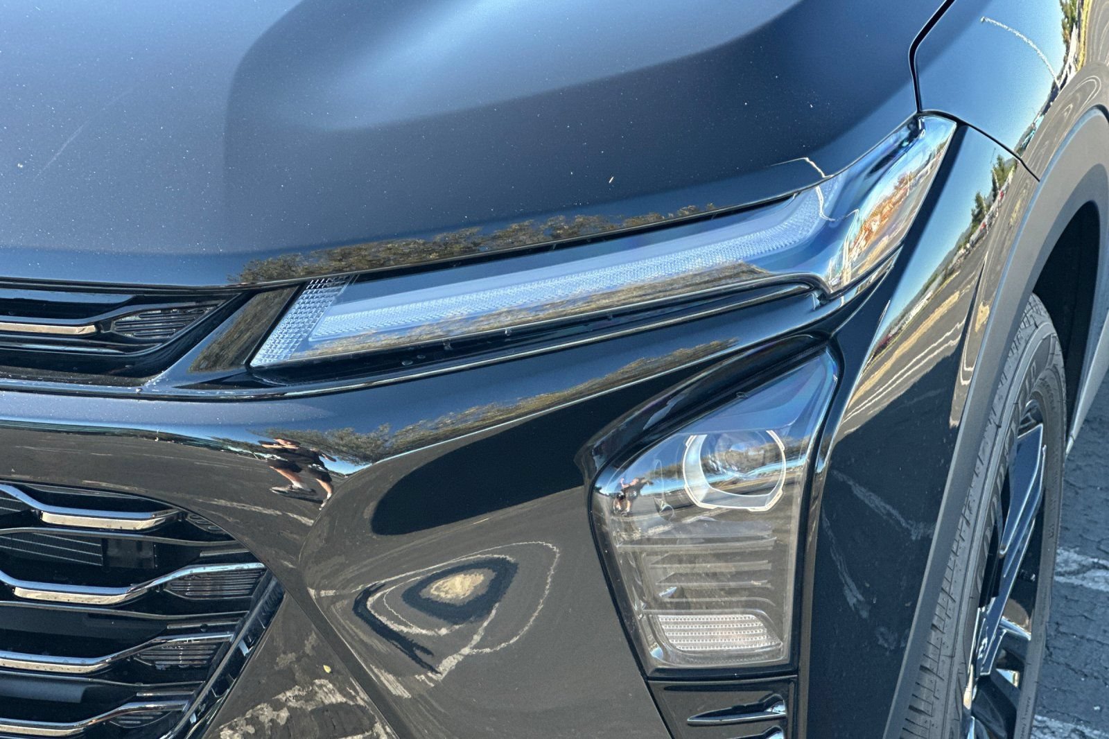 Used 2026 Chevrolet Trax ACTIV w/ Sunroof Package FWD image 49