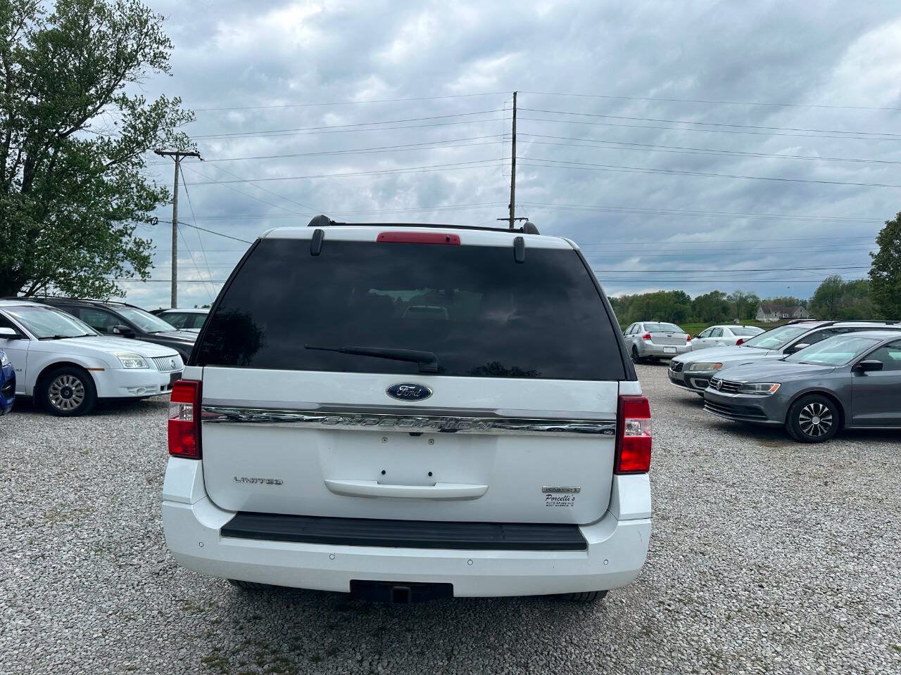 Used 2017 Ford Expedition Limited AWD/4WD image 5