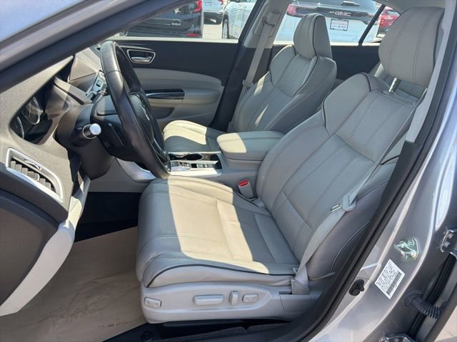 Used 2018 Acura TLX V6 w/ Technology Package FWD image 12