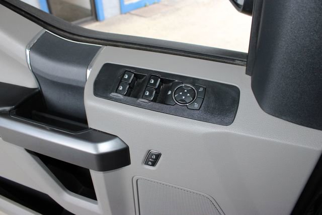 Used 2022 Ford F450 XLT w/ FX4 Off-Road Package image 27