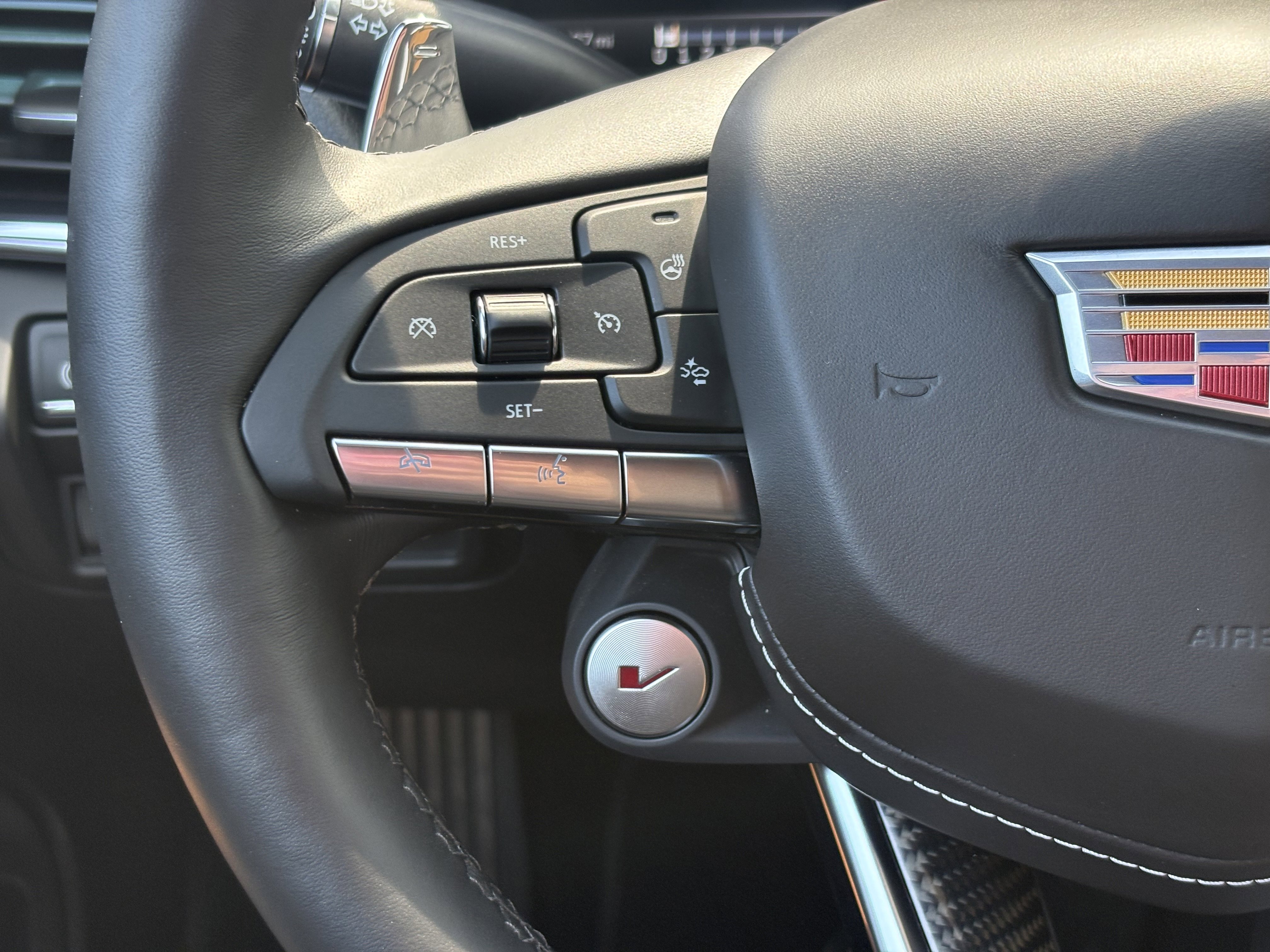 Used 2026 Cadillac CT4 V Blackwing w/ Driver Assist Package RWD image 14