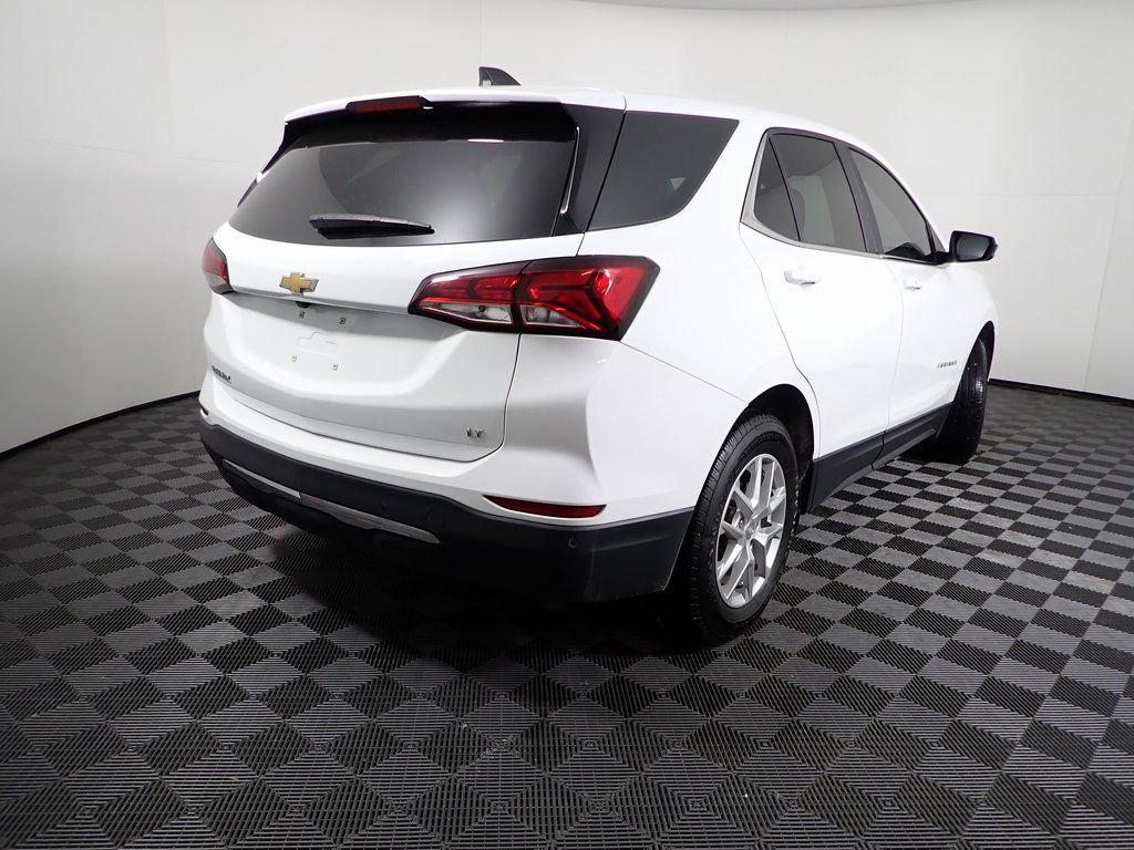 Used 2023 Chevrolet Equinox LT w/ LPO, Floor Liner Package image 14