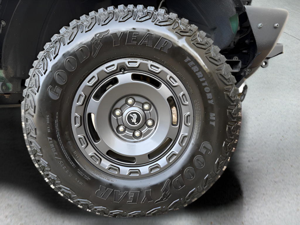 Used 2023 Ford Bronco Everglades AWD/4WD image 31