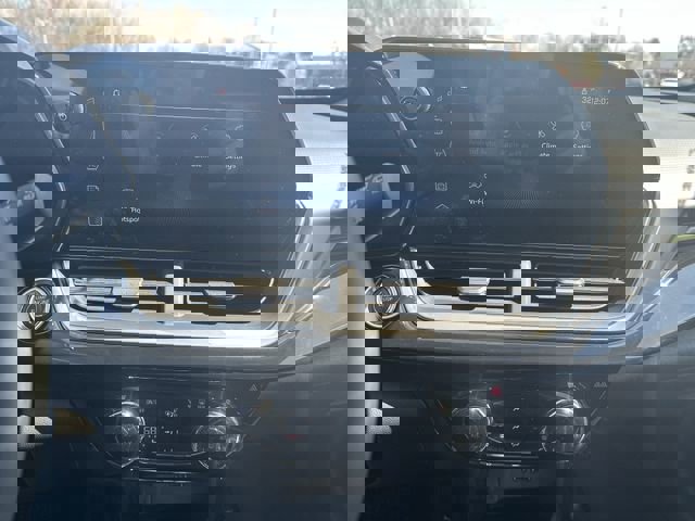 New 2026 Chevrolet Trax ACTIV w/ Sunroof Package image 14