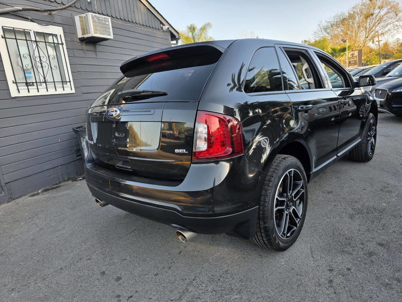 Used 2014 Ford Edge SEL w/ Equipment Group 205A image 6