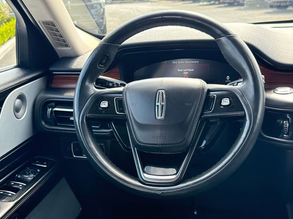 Certified 2023 Lincoln Aviator Reserve w/ Equipment Group 201A image 16