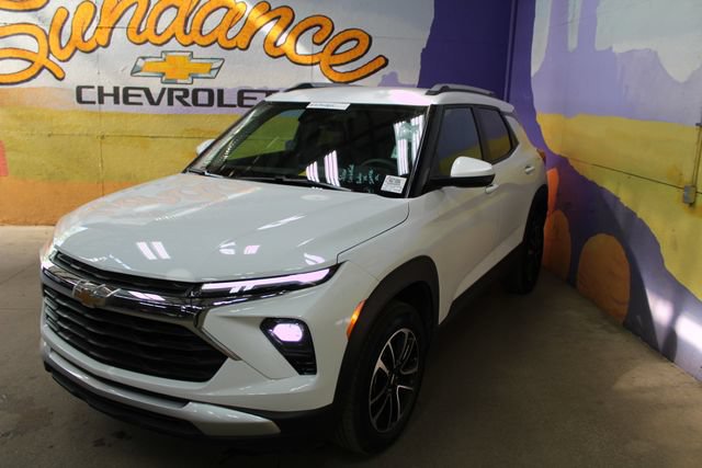 Certified 2025 Chevrolet TrailBlazer LT AWD/4WD image 4