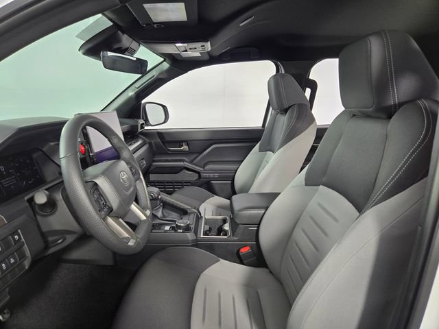 Used 2025 Toyota Tacoma TRD Sport AWD/4WD image 14
