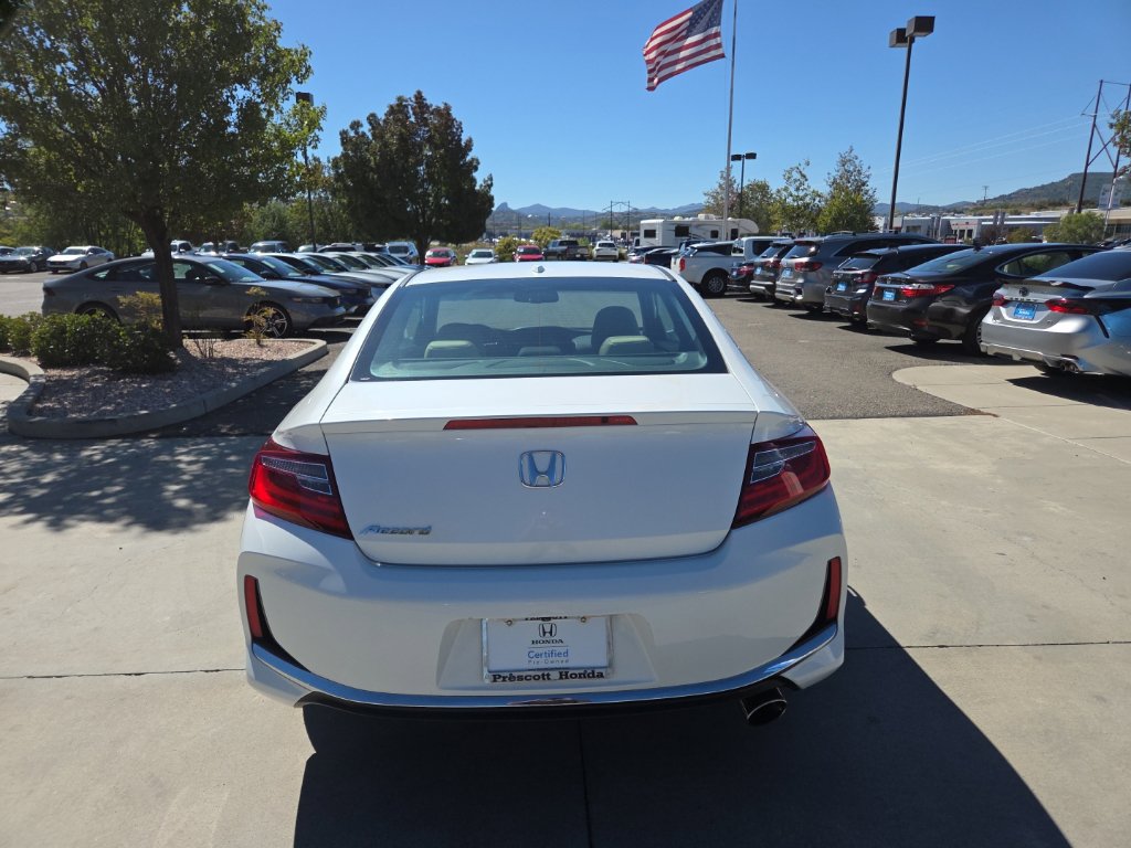 Certified 2017 Honda Accord EX-L image 6