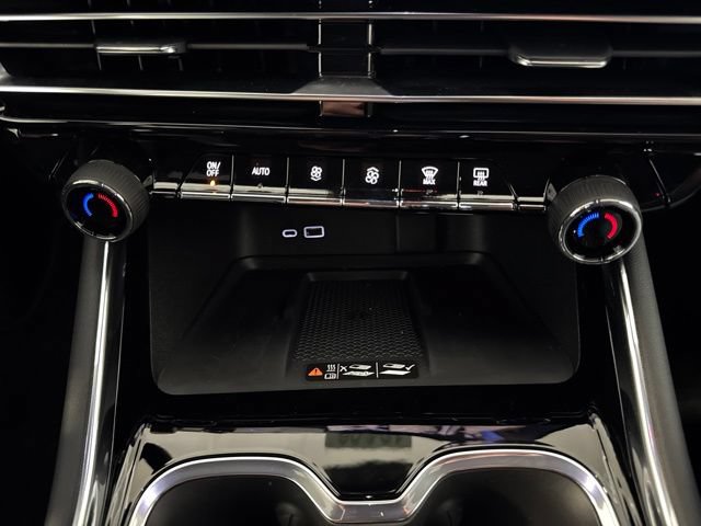 New 2027 Chevrolet Traverse LT w/ Driver Confidence Package AWD/4WD image 37