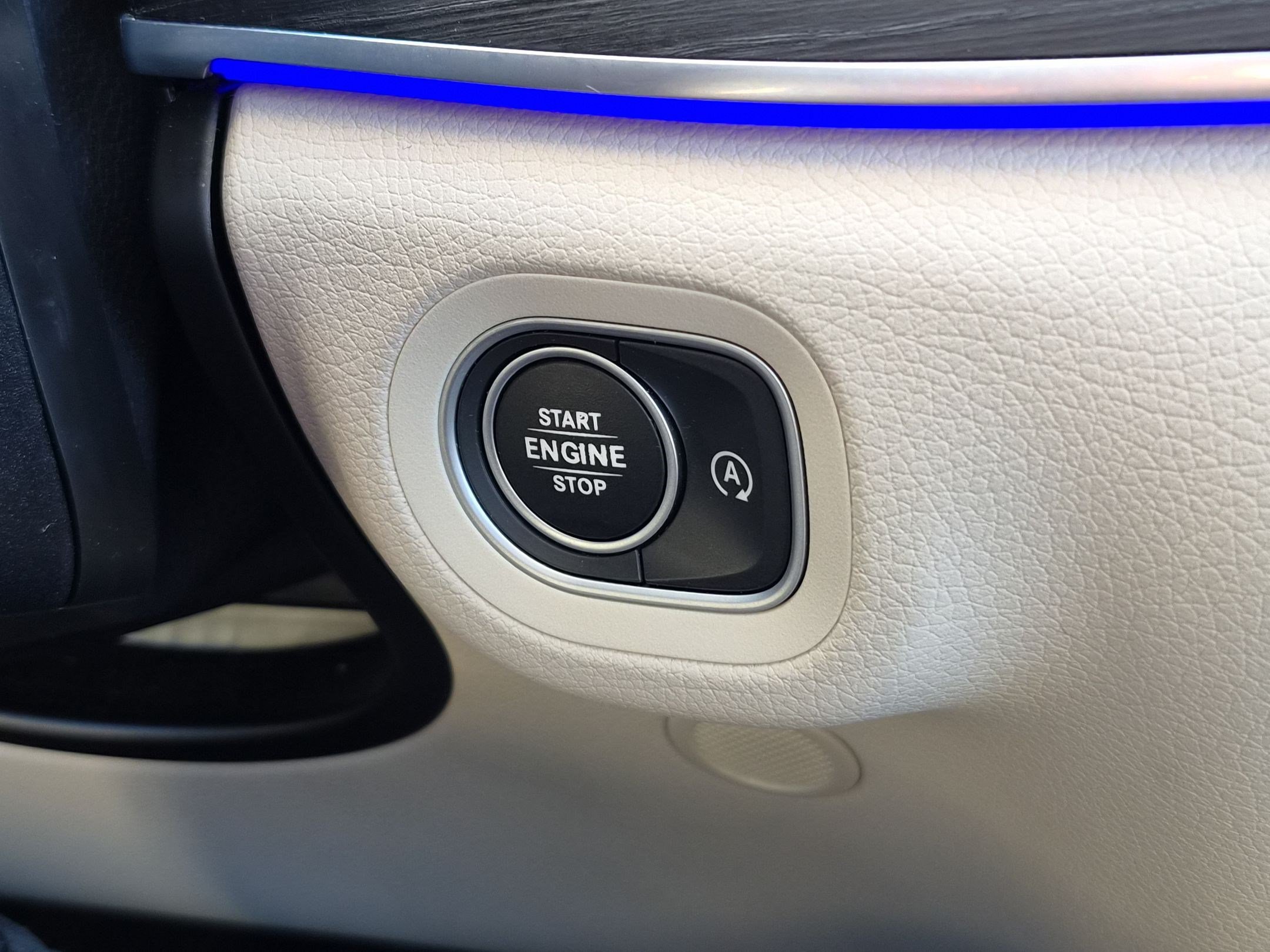 Certified 2025 Mercedes-Benz GLS 450 4MATIC image 28