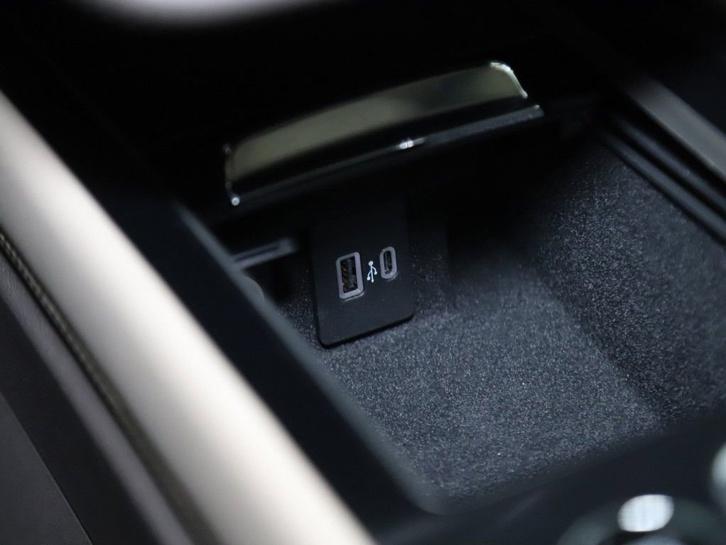 Certified 2022 Lincoln Corsair FWD image 30