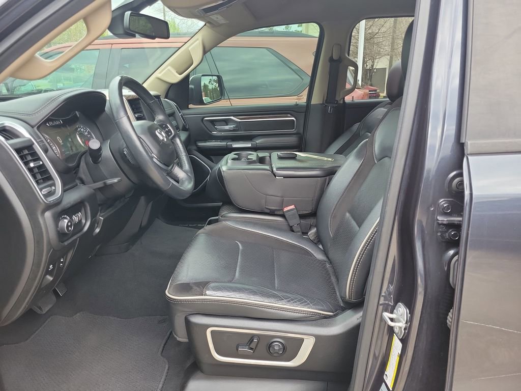 Used 2019 RAM 1500 Laramie image 16